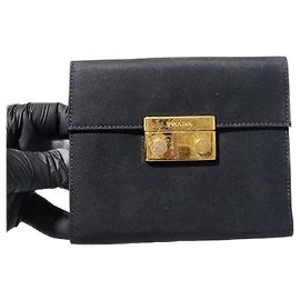Billetera Compacta de Nylon Prada Negra Negro