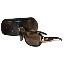 Gucci-sunglasses-Black
