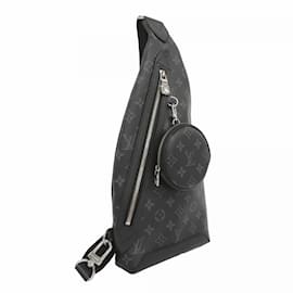 Louis Vuitton-Louis Vuitton Taiga Rama Duo Sling Bag-Black