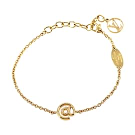 Louis Vuitton-Louis Vuitton LV & ME Gold Charm Bracelet-Golden