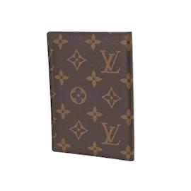 Louis Vuitton-Louis Vuitton Monogram Passport Cover-Brown