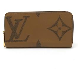 Louis Vuitton-Louis Vuitton Monogram Giant Reverse Zippy Wallet-Brown