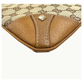 Gucci-Gucci GG Canvas Studded Shoulder Bag-Brown