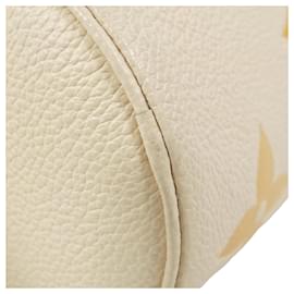 Louis Vuitton-Louis Vuitton Papillon-Beige