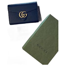 Gucci-Gucci Marmont shoulder bag-Black