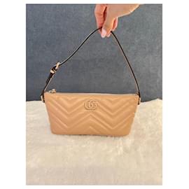 Gucci-Gucci Marmont shoulder bag-Beige