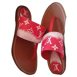 Louis Vuitton Escale Palma Flat Thong Red