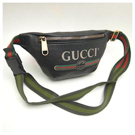 Gucci-Gucci 527792 Sherry Line Body Bag-Black