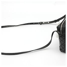 Bottega Veneta-Bottega Veneta Intrecciato Leather Shoulder Bag-Black