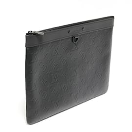 Louis Vuitton-Louis Vuitton Pochette Discovery Clutch Bag-Black