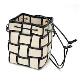 Bottega Veneta-Bottega Veneta Small Cassette Crossbody Bucket Bag-Black