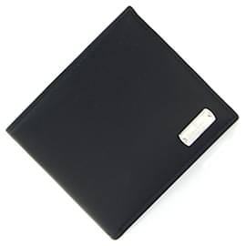 Gucci-Gucci Bi-fold Wallet in Black Leather-Black