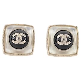 Chanel-Chanel earrings-Golden
