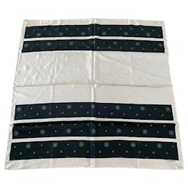 Chanel-Chanel 90cm silk square-Pink
