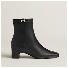 Hermès-Hermès ankle boots 37.5 -Black
