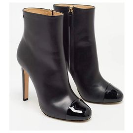 Botas ankle Chanel 35.5 Preto