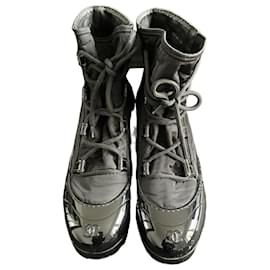 Chanel-Chanel 40 boots-Black