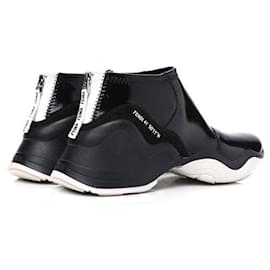 Fendi-Fendi 37 Sneakers-Black