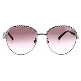 Chanel-Chanel Bordeaux Metal Sunglasses -Dark red