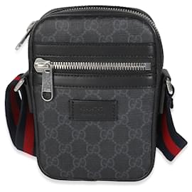 Gucci-Gucci Black GG Supreme Canvas Small Messenger-Brown,Black
