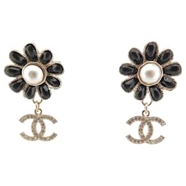Chanel-NINE CHANEL FLOWER & CC LOGO GOLDEN METAL EARRINGS-Golden