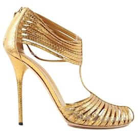 Gucci-Leather heels-Golden