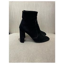Botas ankle LOUIS VUITTON T.EU 38 Camurça Preto