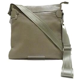 Louis Vuitton-Louis Vuitton Taiga Sasha Shoulder Bag M32628-Black
