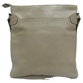 Louis Vuitton-Bolsa de Ombro Sasha Taiga Louis Vuitton M32628-Preto