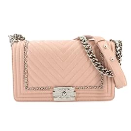 Chanel-Chanel Boy Shoulder Bag in Pink Leather-Pink