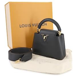 Louis Vuitton-Louis Vuitton Capucines MINI 2way Hand Shoulder Bag-Black