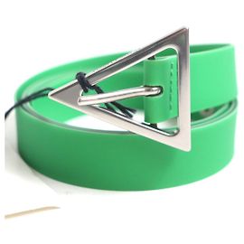 Cinto de borracha com fivela triangular Bottega Veneta Verde
