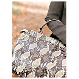 Fendi-GRAND PEEKABOO-Marron clair