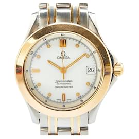 Omega-Omega Seamaster-White