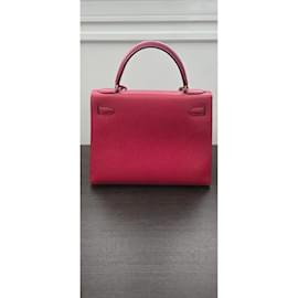 Hermès-Hermès Kelly 28 sellier en rouge H-Rouge