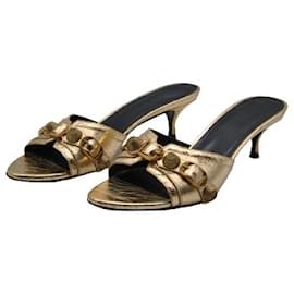 Balenciaga-Sandales BALENCIAGA T.EU 38 Cuir-Doré