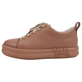 Hermès-Hermès Happy Leather Sneakers in Brown, Size 39-Brown