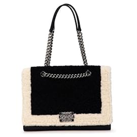 Chanel-Chanel Boy Shearling Leather Chain Handbag-Black