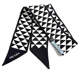 Prada-Prada Silk Scarf in Black and White-Black,White