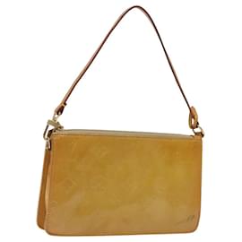 Louis Vuitton-LOUIS VUITTON Monogram Vernis Lexington Accessory Pouch Beige M91010 Auth 116900-Beige