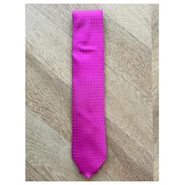 Hermès-Hermès tie-Pink