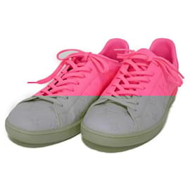 Louis Vuitton-Louis Vuitton Pink Sneakers-Pink