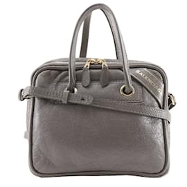 Balenciaga-Sac à main Balenciaga Blanket Square S-Marron