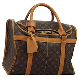 Louis Vuitton-LOUIS VUITTON Monogram Sac Chasseur 40 Pet Carry M41924 LV Auth 116631-Monogram