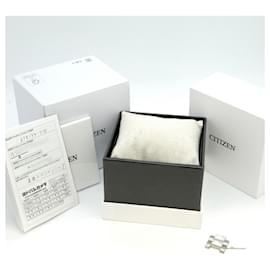 Citizens of Humanity-Montre Citizen Attesa H800-A1CN209 avec cadran noir-Autre