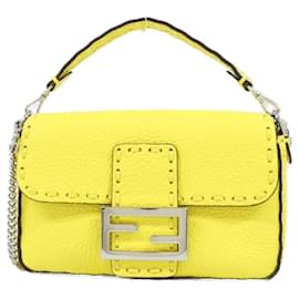 Fendi-Mini sac à main Fendi Baguette-Jaune