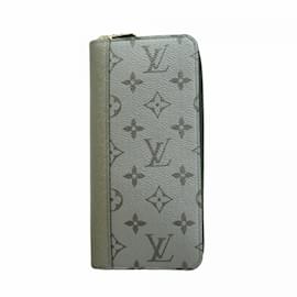 Louis Vuitton-Louis Vuitton Long Wallet Taigarama Zippy Vertical M30841-Brown
