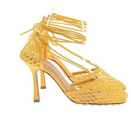 Bottega Veneta-BOTTEGA VENETA Heels T.EU 38.5 Leather-Yellow