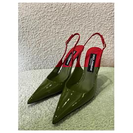 Dolce & Gabbana-Chaussures Slingbacks en cuir verni-Red