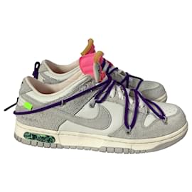 Off White-Nike x Off-White Dunk Lot 15 Sneakers in Grey Suede-Grey